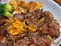 -POKEE VIA&Brunch·维娅(重庆来福士店)