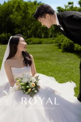 点击看大图 -挪娅婚纱摄影皇家会所