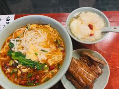 -粉家柳州螺蛳粉(杨宅路店)