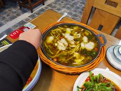 -有红鸡毛店·巴蜀民间菜(碧海南路店)