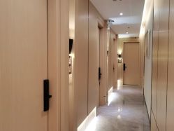 -香港倾城国际·美容美体中心