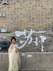 -一揽芳华汉服旗袍体验馆(拙政园店)