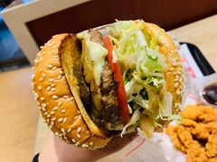 -The Habit Burger Grill 哈比特汉堡(爱琴海店)