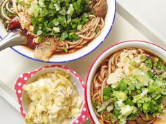 -珀玉莲花白米线店