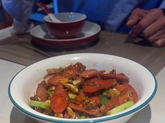 -湘西小馆(滨河路店)