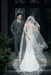 -喜爱高定婚纱摄影