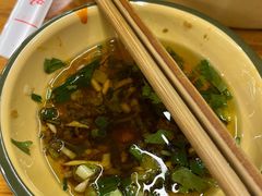 -拈签一笑黄牛肉辣卤串串