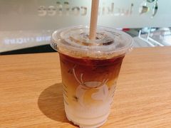-瑞幸咖啡(卓越后海中心店)