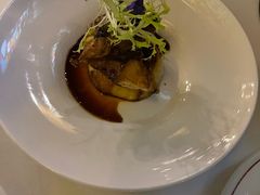 煎雪龙里脊配鹅肝红酒黑菌少司-马克西姆餐厅(崇文门店)