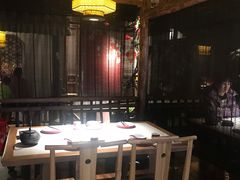 大堂-四季厨房 鲁菜·孔府烤鸭(高新万达店)