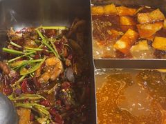 -鸡遇虾煲干锅火锅(小寨金莎店)