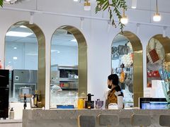 -Fridi Patisserie Cafe