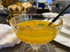 -鼎泰亨·海鲜牛肉餐厅(滨江店)