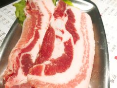 厚五花肉-·缸桶屋·韩式牛肋条自助烤肉(西湖D11店)