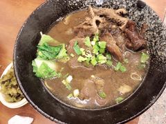 牛筋牛肉面-尊品原汁牛肉面