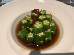 -港丽餐厅(来福士店)
