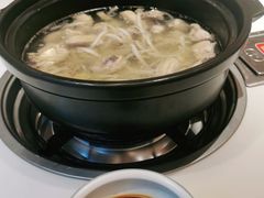 -东椰·海南椰子鸡火锅(朝阳门店)