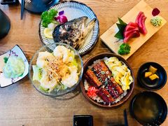 -泰居酒屋日式料理烧肉