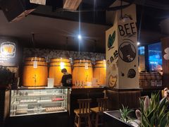 -汉森熊啤酒屋(雨耕山店)