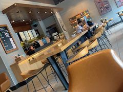 大堂-星巴克(深圳龙岗广百店)