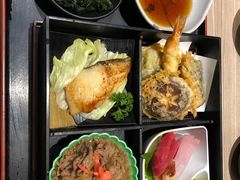 -小山日本料理(兴业太古汇店)