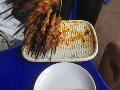 -有奴思烤肉·清真(正宁路店)