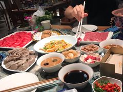 -梵克雅宝(国贸商城店)