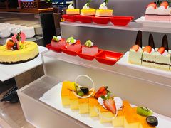 -荣誉国际酒店-云顶旋转餐厅