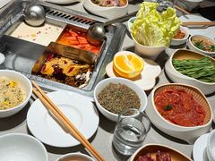 -海底捞火锅(关山保利店)