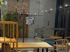 -霸王茶姬(泛海广场店)