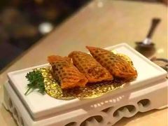 金丝脆网叉烧卷-8餐厅(新葡京酒店)