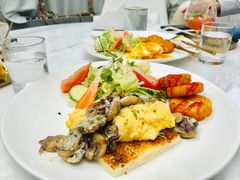 -FUTURE LOUNGE(太古里店)