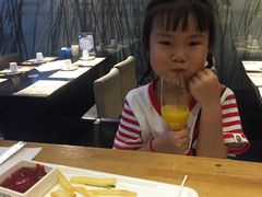 -HIHE Bistro·Oyster Bar(华熙live店)