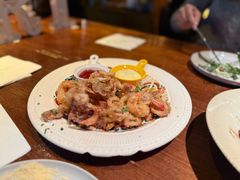 -JINNS锦时 steak&pizza(浸信会礼拜堂旧址店)