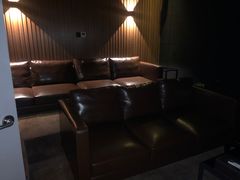 -极光点播影院(天一广场国购店)