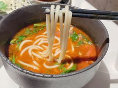 小锅米线-泓0871臻选云南菜·味庄