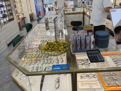 -世纪大明眼镜·林德伯格·蔡司官方授权店(武昌旗舰店)
