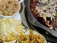 -储奇门鳝鱼火锅(总店)