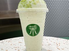 杏仁牛油果酸奶奶昔-茉酸奶(春熙路店)