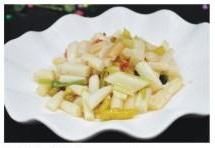 酸辣藕尖-白天鹅家宴·东北菜