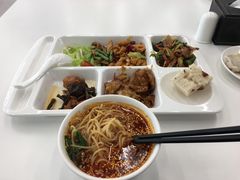 -北大学一食堂