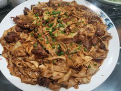 -壹阁胡羊焖饼(特色小吃街店)