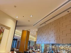 -亚龙湾希尔顿自助餐厅·海鲜·烧烤·沙滩BBQ·现场乐队