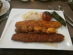 什锦烤肉拌饭-苏坦土耳其餐厅(白云宾馆店)