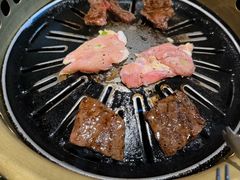 -炼火烤肉店