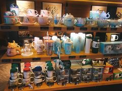 零售区-星巴克(杭州湖滨银泰E区店)