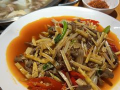 -大众跷脚牛肉馆·非遗传承单位(峨眉山店)