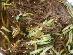 韩式冷面-吴草鸡爪오초닭발韩食堂(融恒盈嘉中心店)