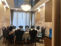 包厢-驻海渔市(置信店)