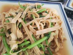 -八两八金·莱芜特色炒鸡(市南漳浦路店)